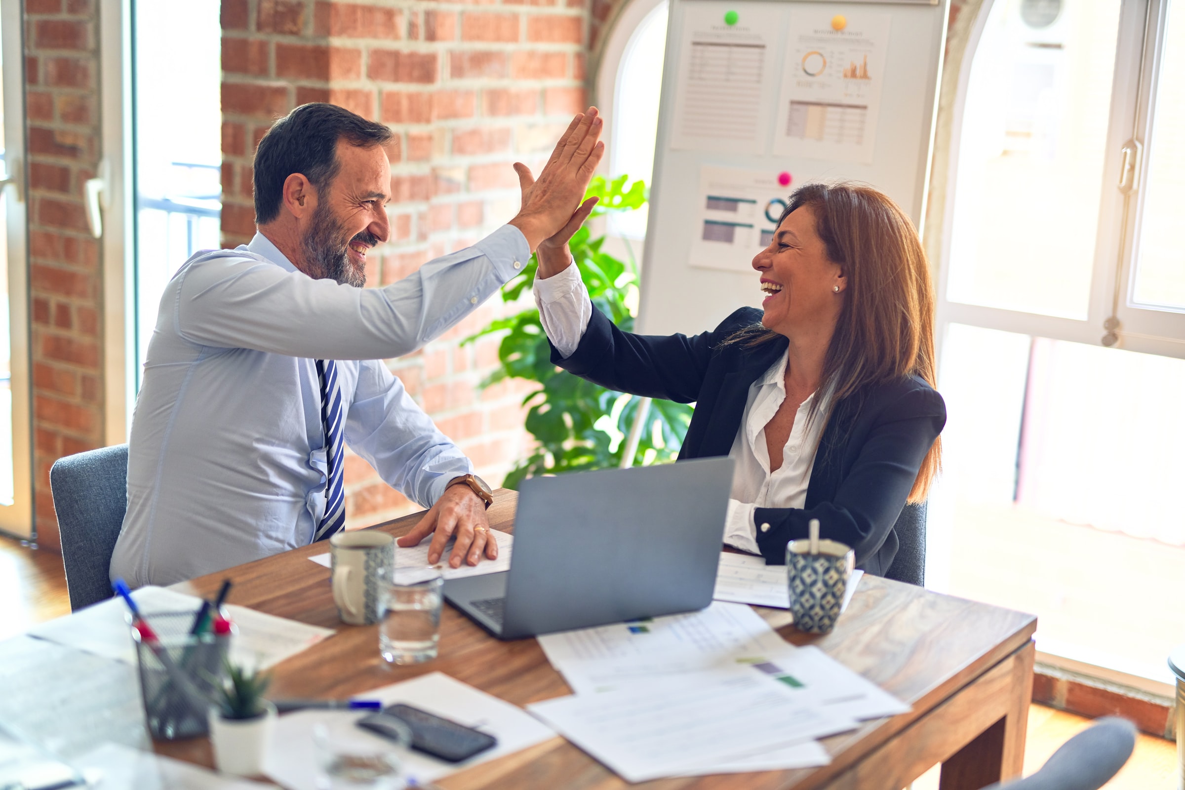 Competencias laborales en mandos medios: ¿Qué necesitas para crecer en la organización?